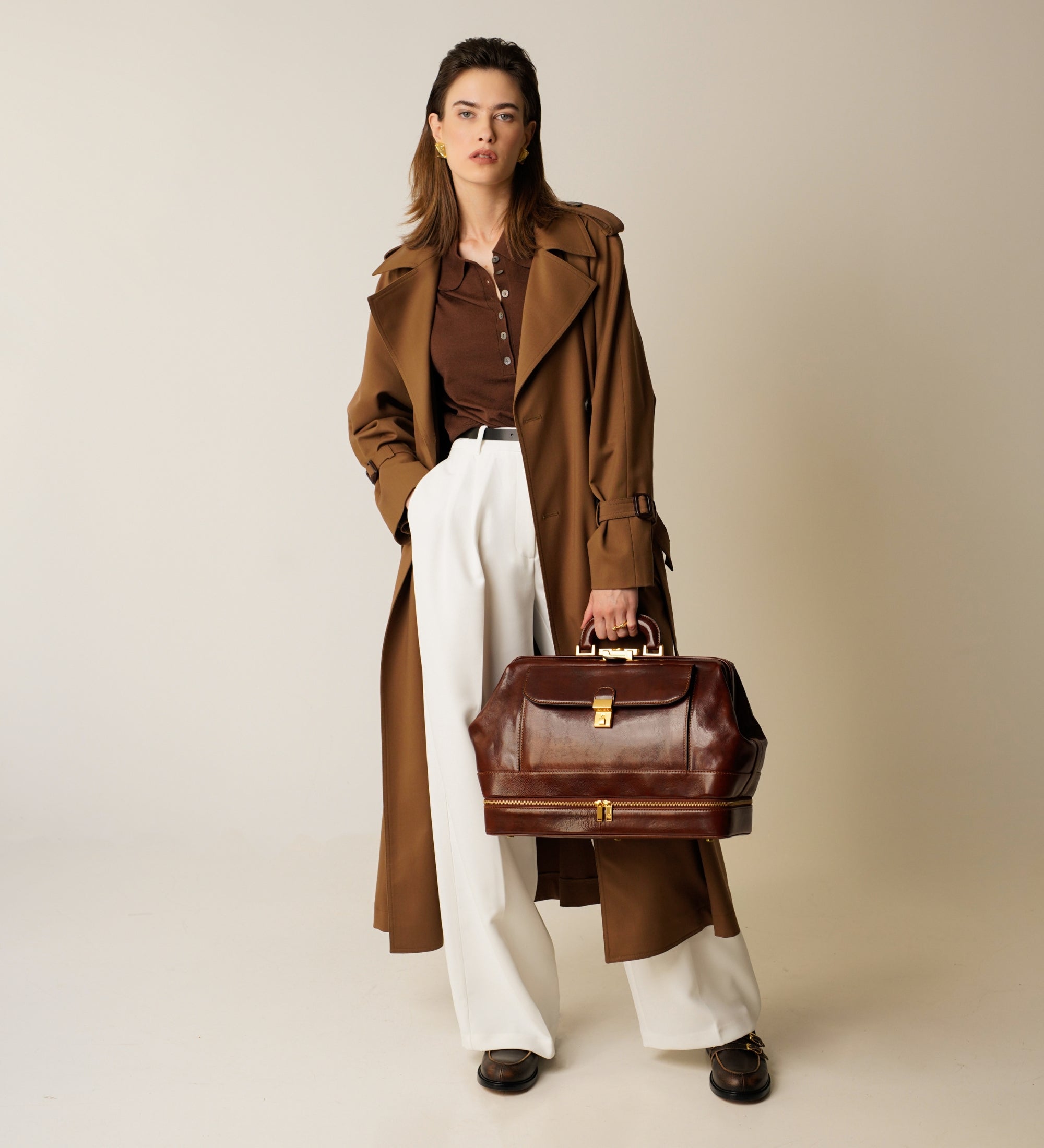 Grand sac de docteur en cuir italien pour femme The Master and Margarita