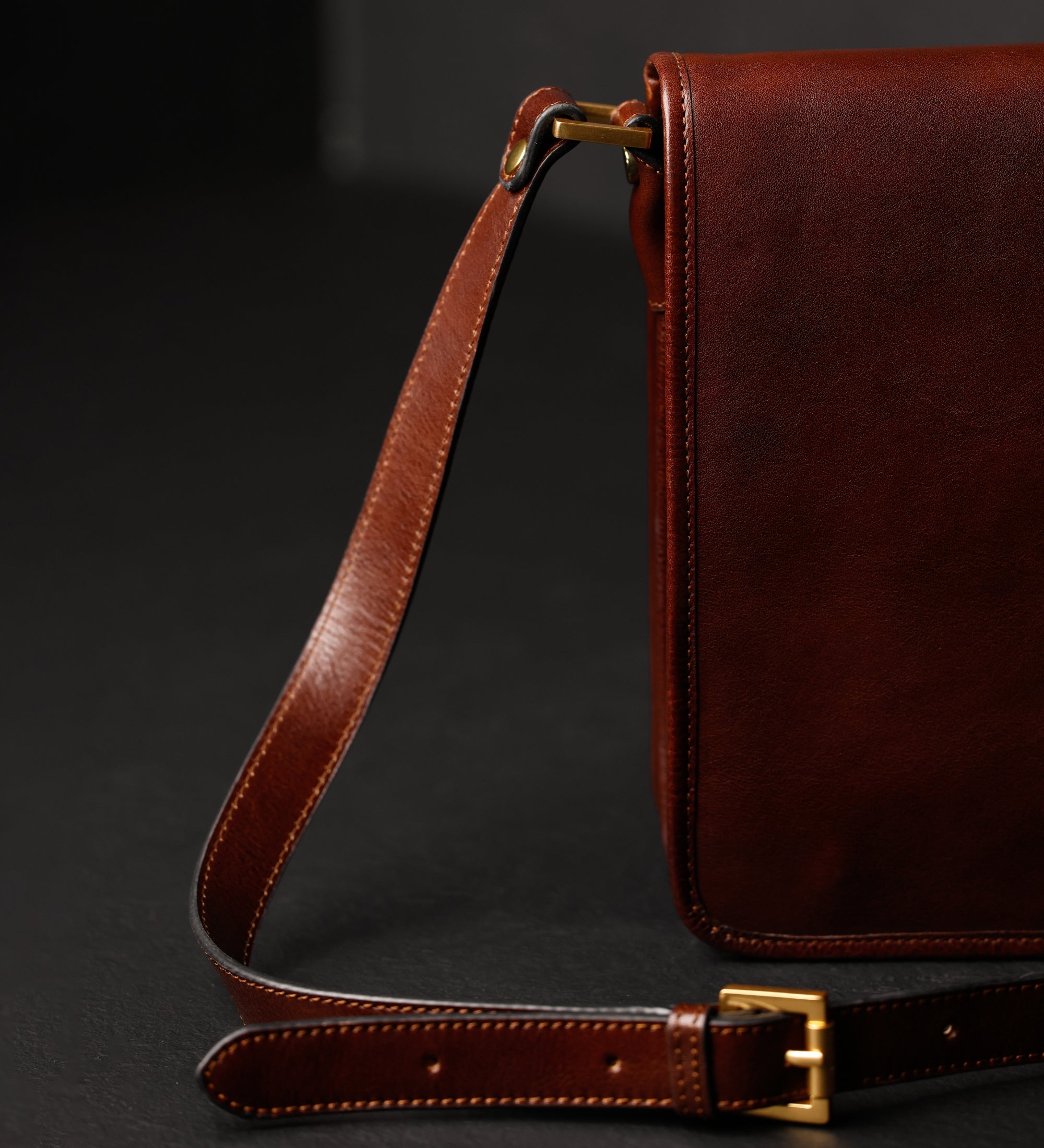 Petit sac messager en cuir On The Road