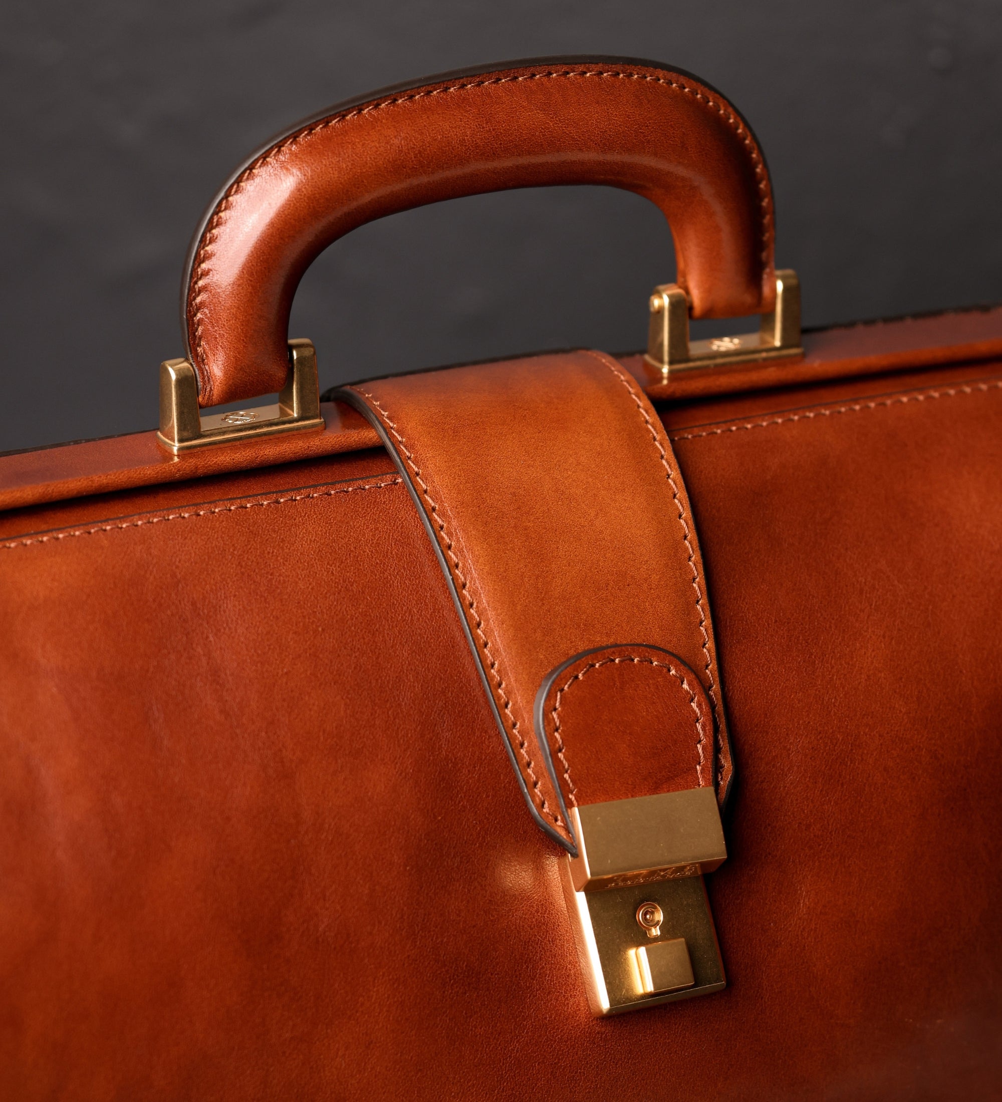Petit sac de docteur en cuir pour femme David Copperfield