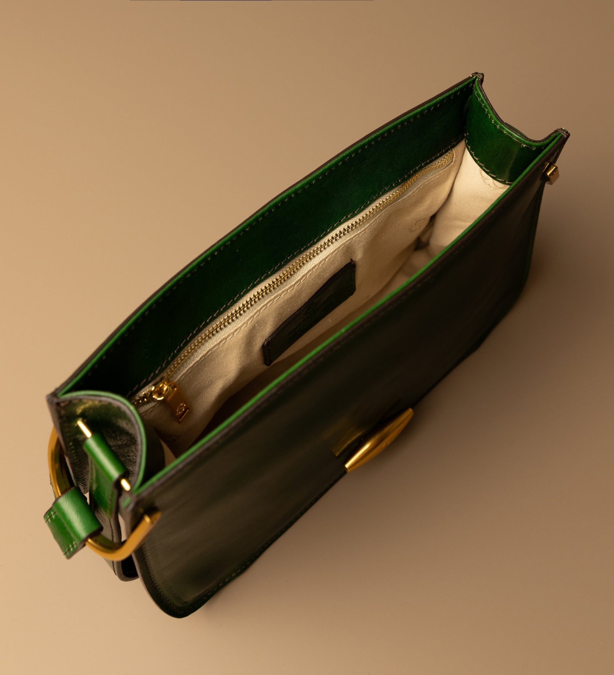 Sac à rabat en cuir pour femme Possession