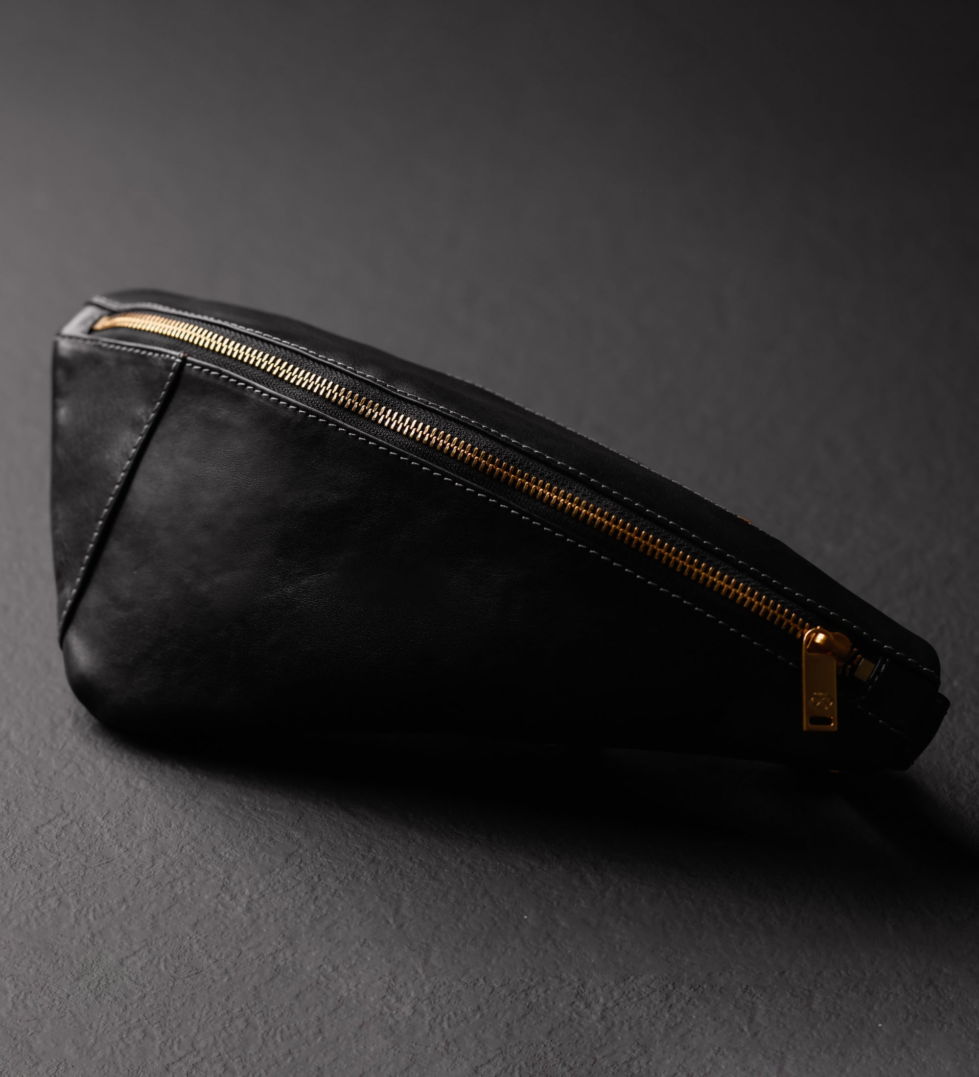 Sac de poitrine en cuir Tales of the City