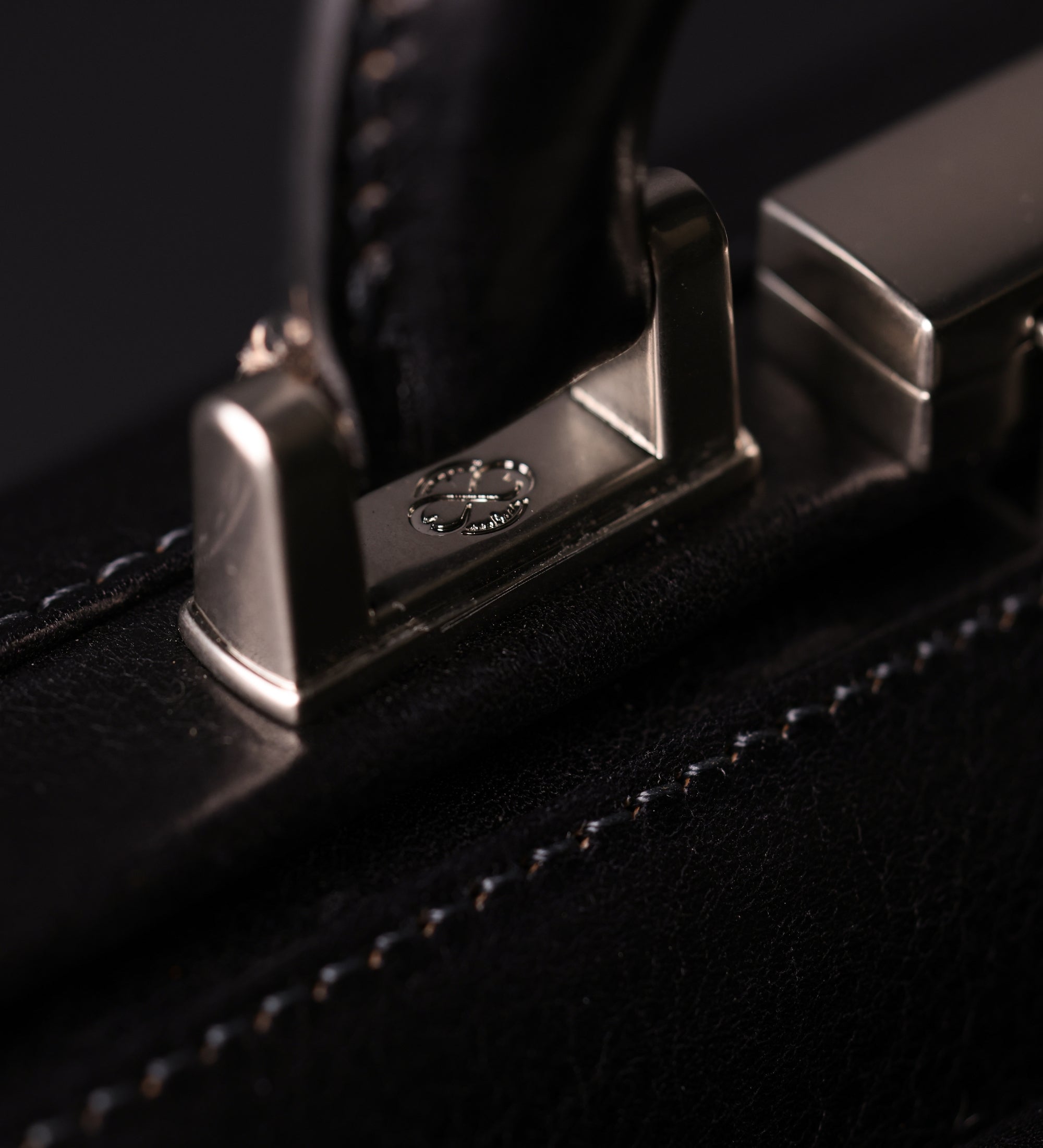 Grand sac de docteur en cuir italien pour femme The Master and Margarita