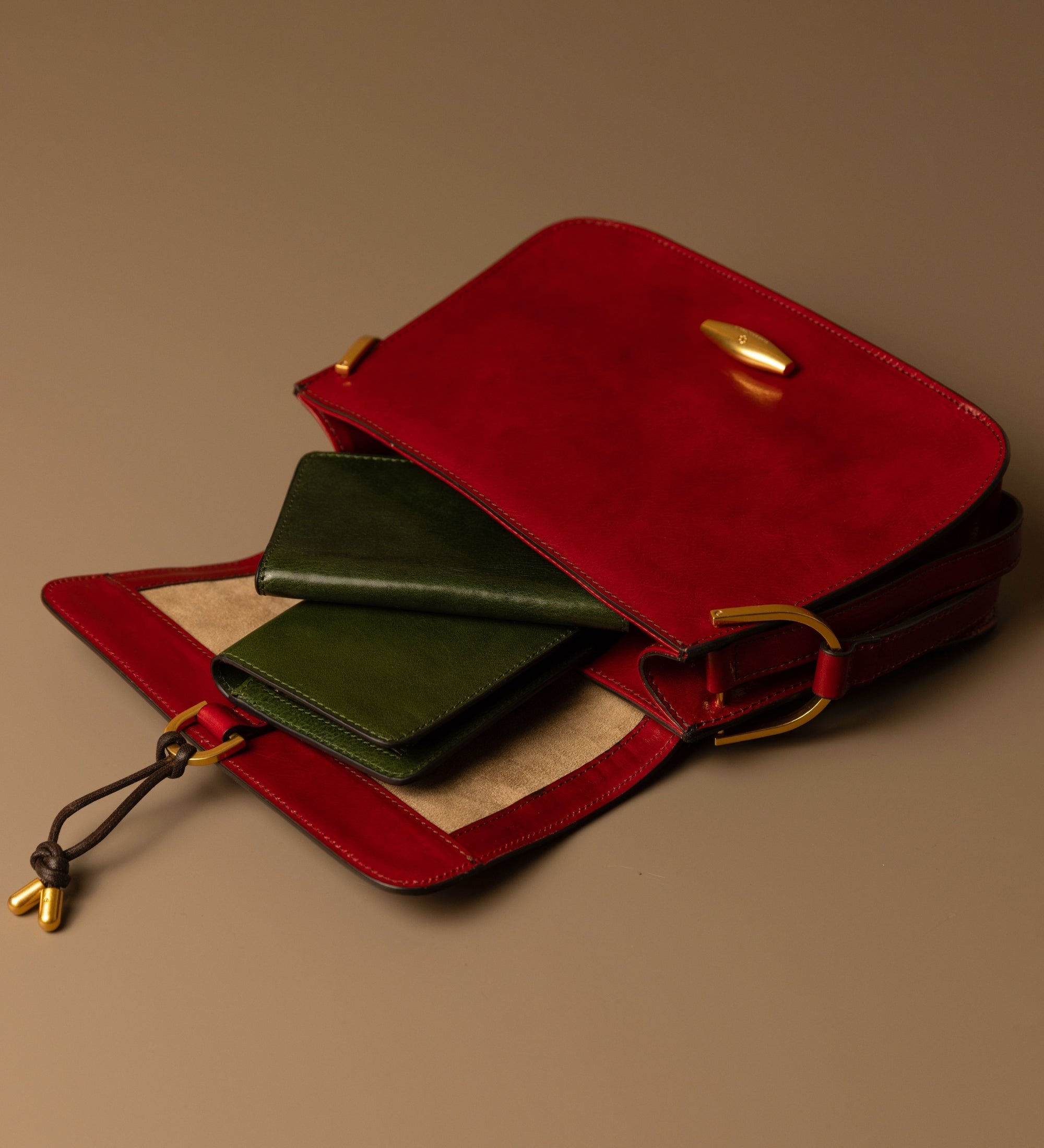 Sac à rabat en cuir pour femme Possession