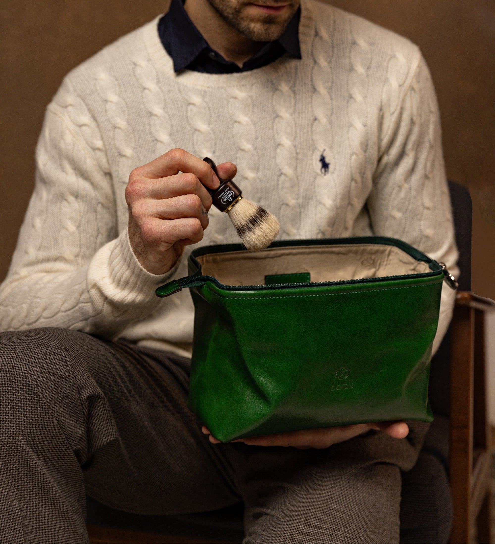 Trousse de toilette en cuir Four Past Midnight