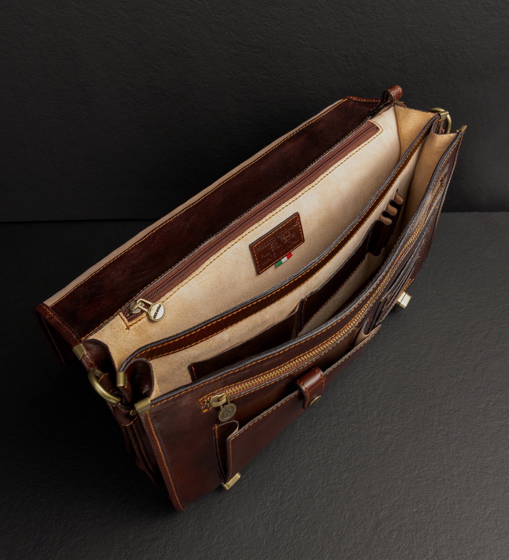 Sacoche pour ordinateur portable en cuir Illusions