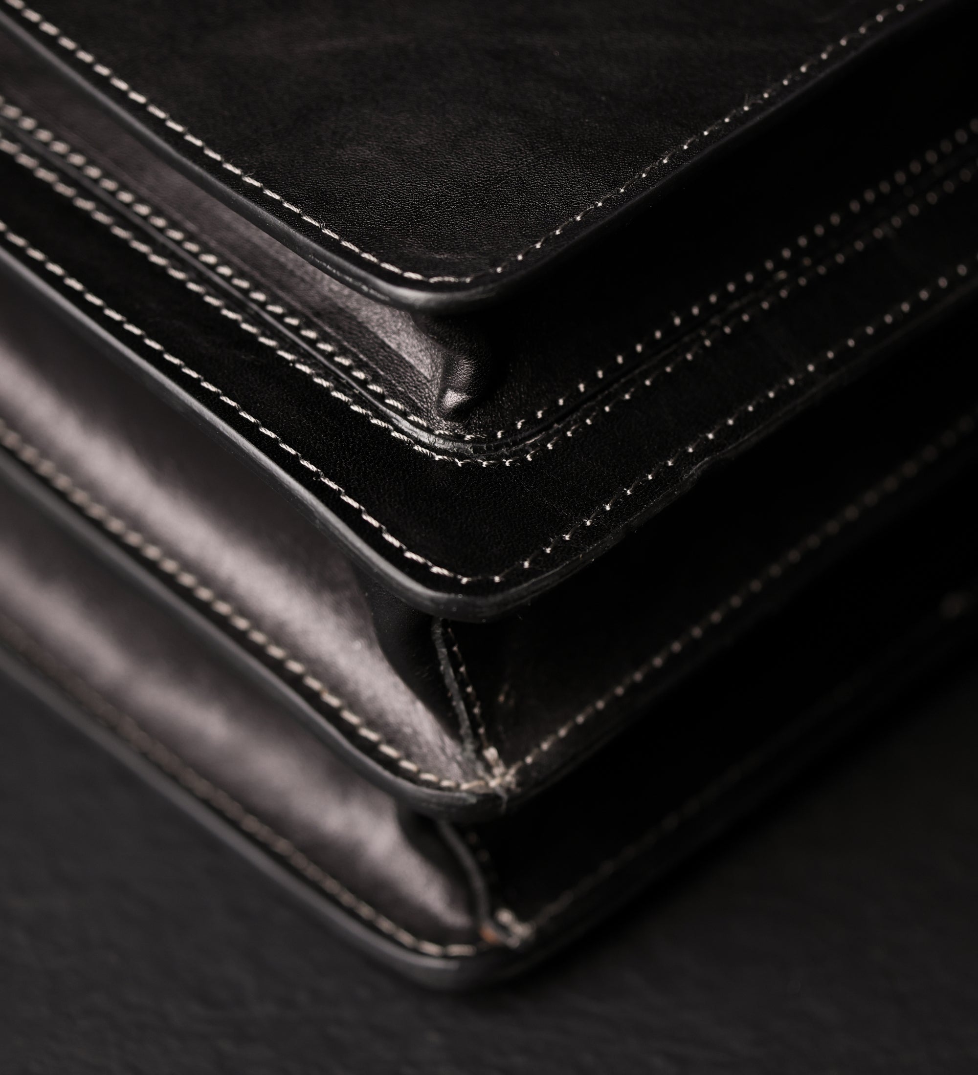 Cartable en cuir The Prophet
