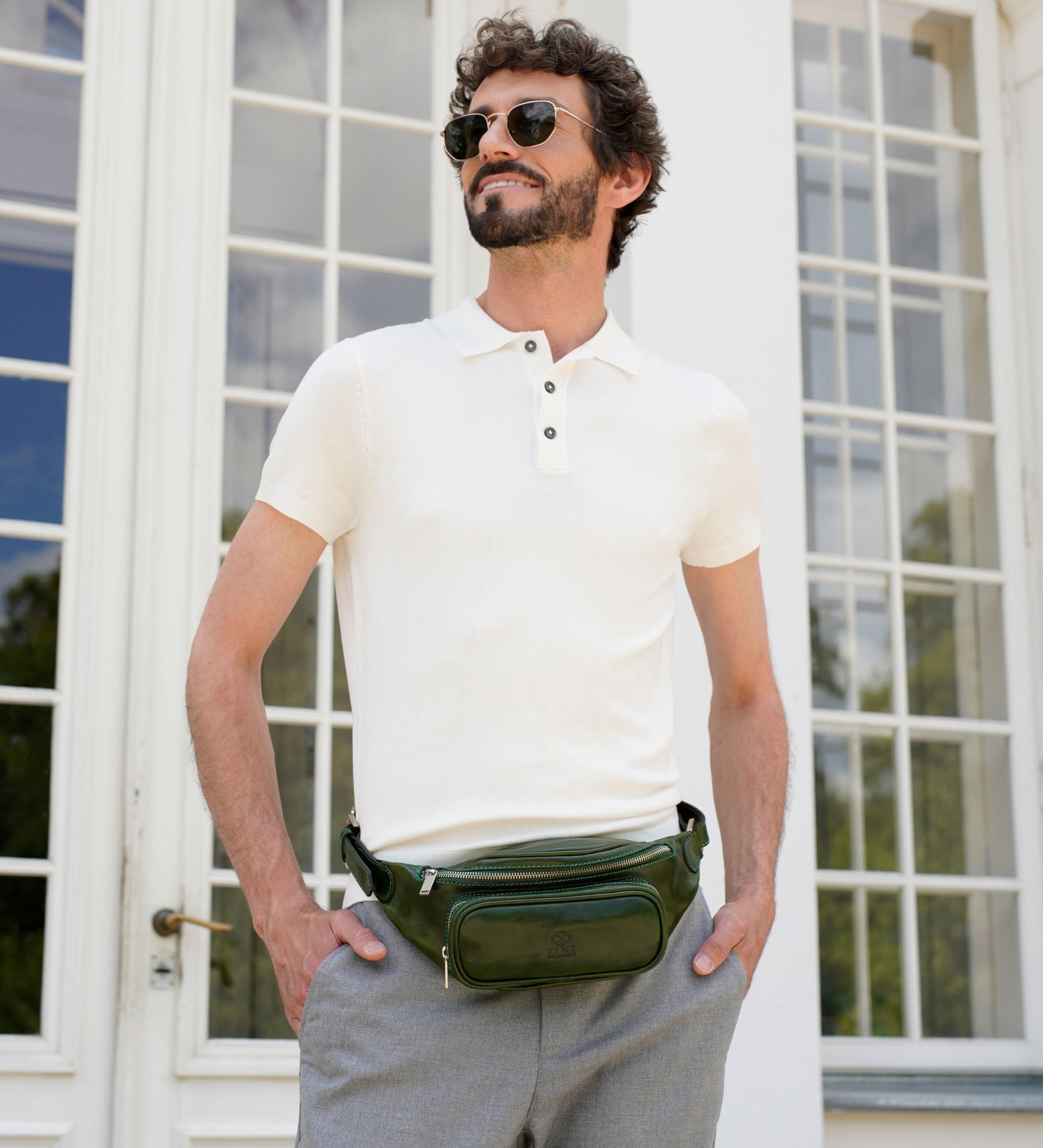 Sac banane à bandoulière en cuir Independent People