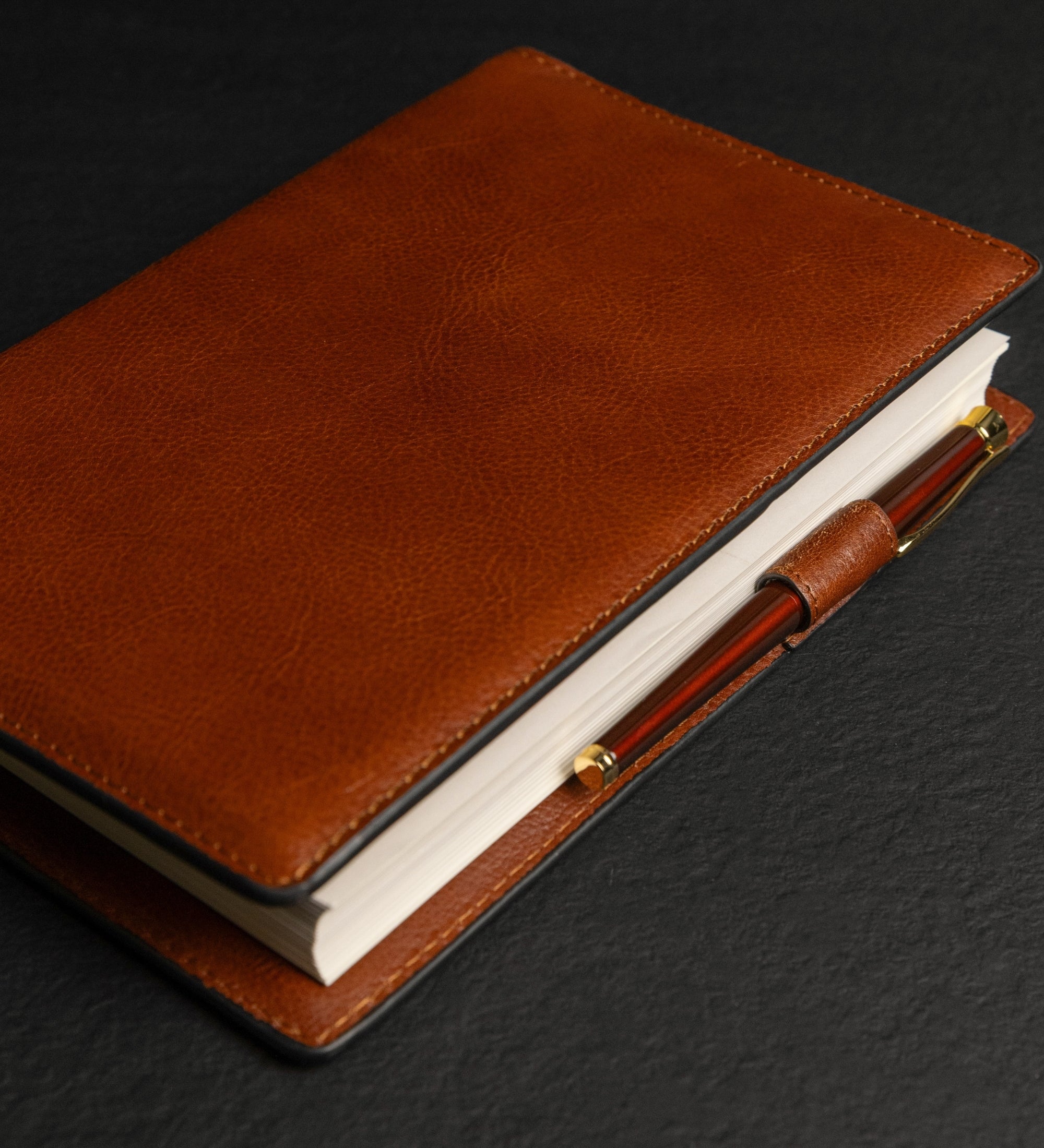 Carnet en cuir avec bloc-notes rechargeable A5 The Diary of a Nobody