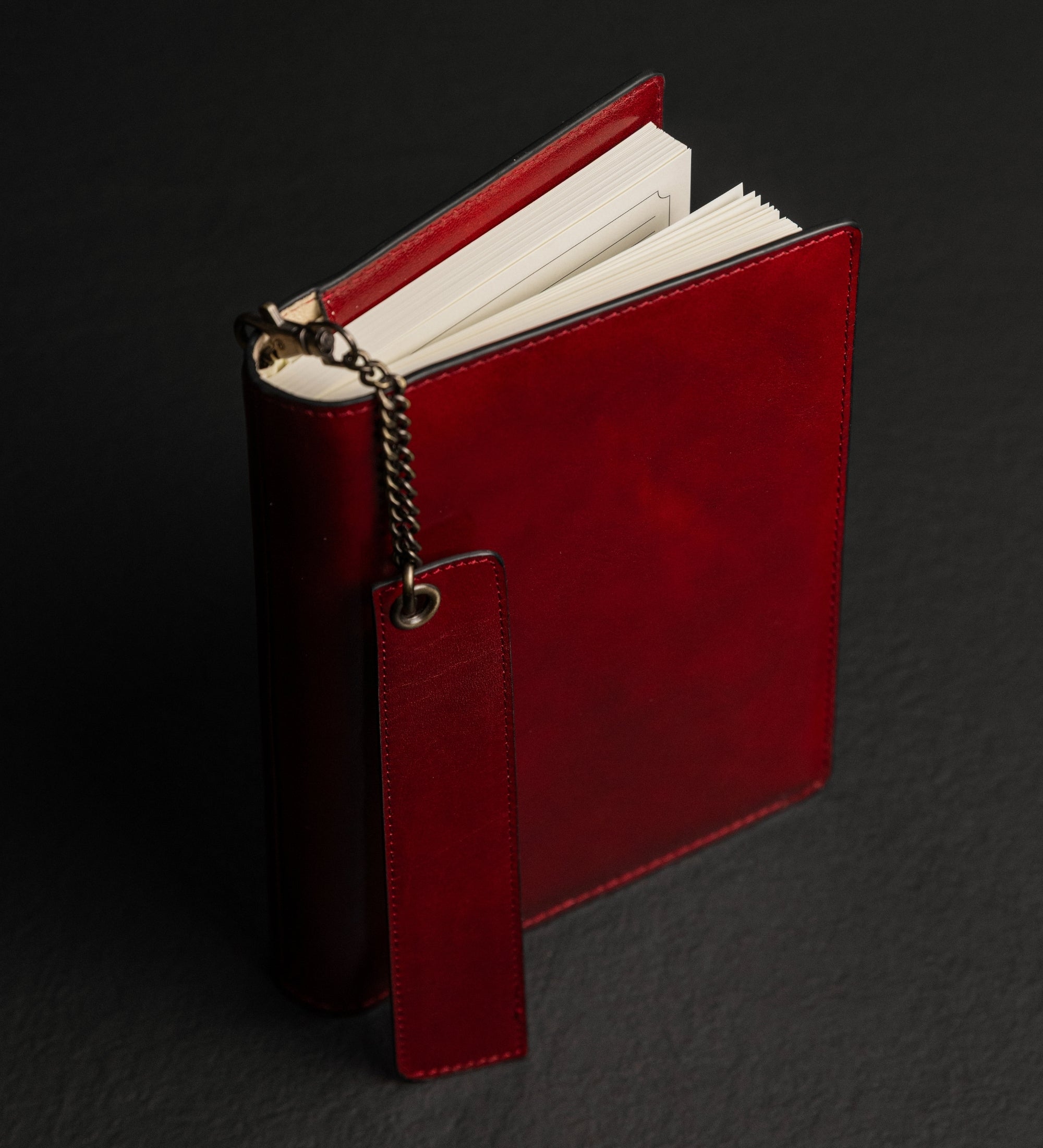 Carnet en cuir avec bloc-notes rechargeable A5 The Diary of a Nobody