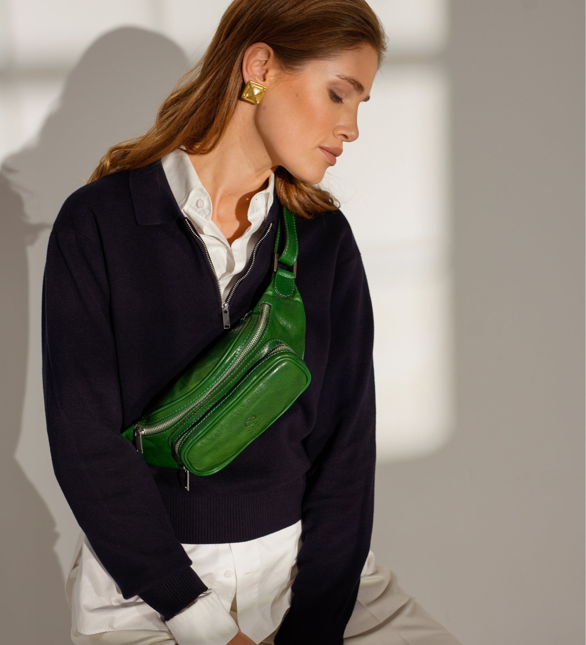 Sac banane à bandoulière en cuir pour femme Independent People