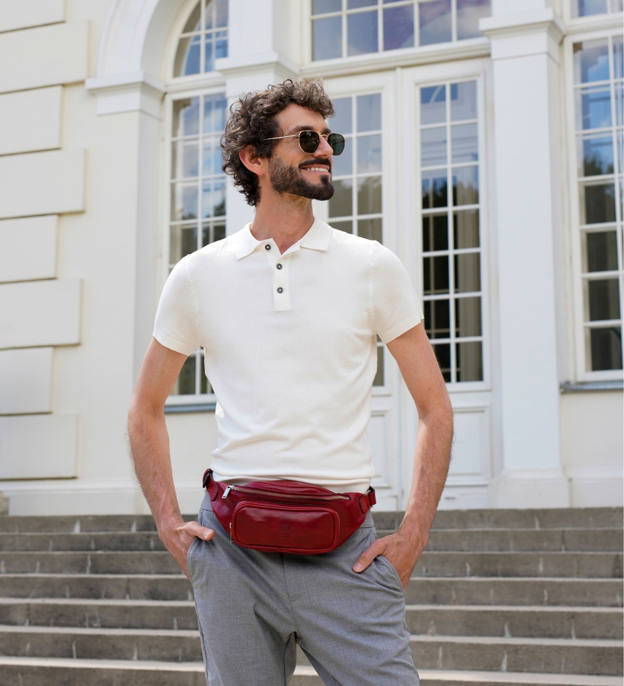 Sac banane à bandoulière en cuir Independent People
